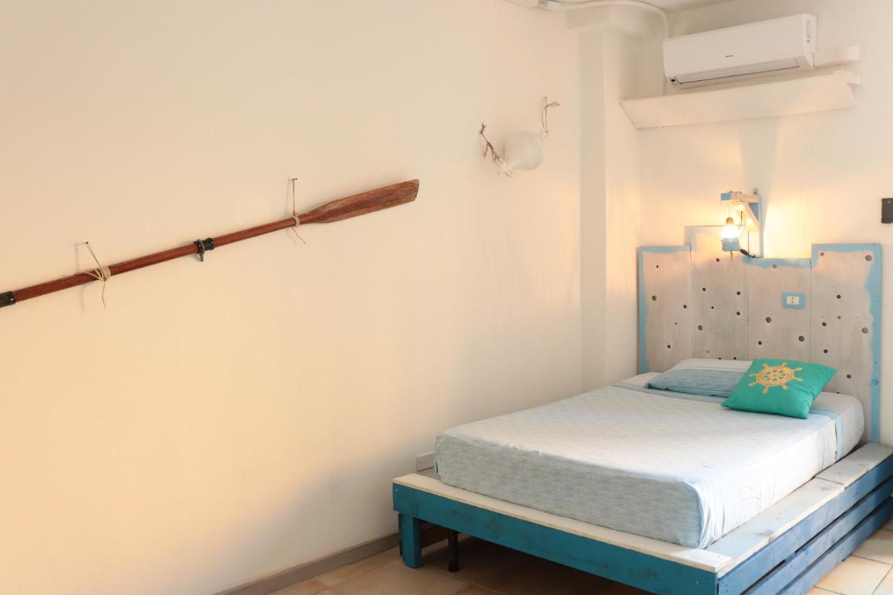 Hostel Sardinia กวาร์ตู ซานเตเลนา ภายนอก รูปภาพ