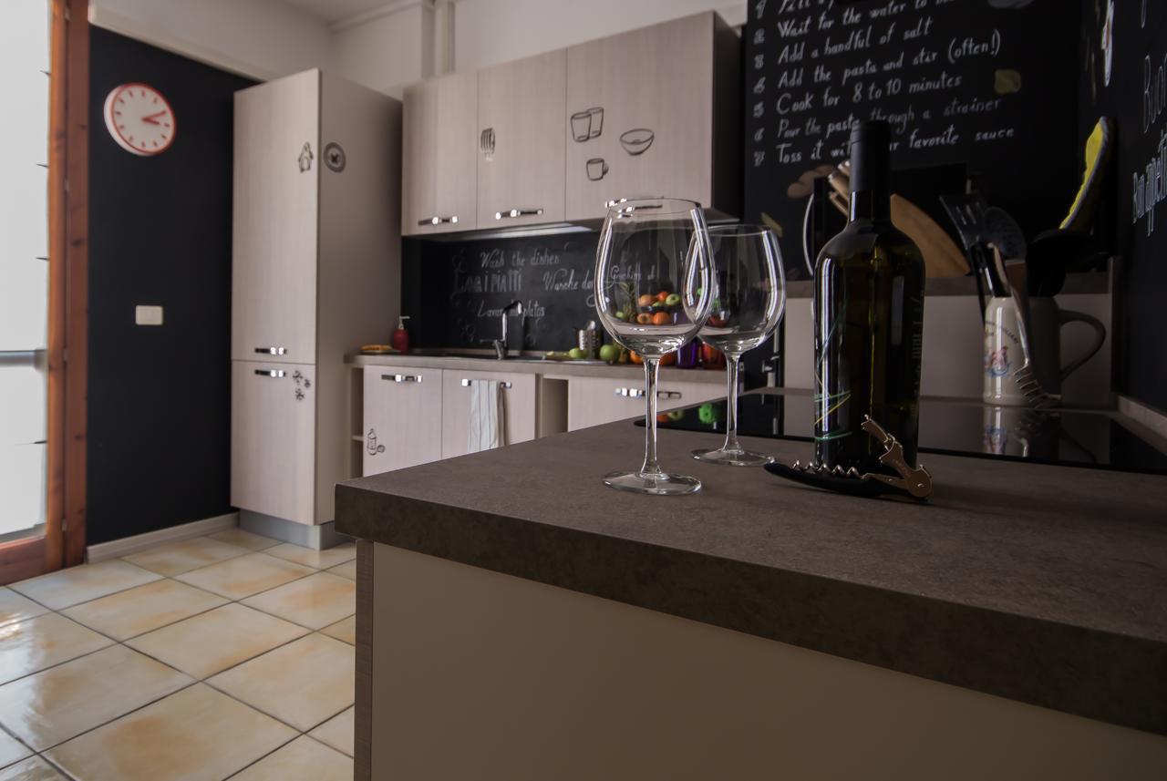 Hostel Sardinia กวาร์ตู ซานเตเลนา ภายนอก รูปภาพ