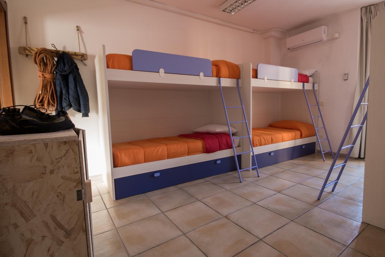 Hostel Sardinia กวาร์ตู ซานเตเลนา ภายนอก รูปภาพ