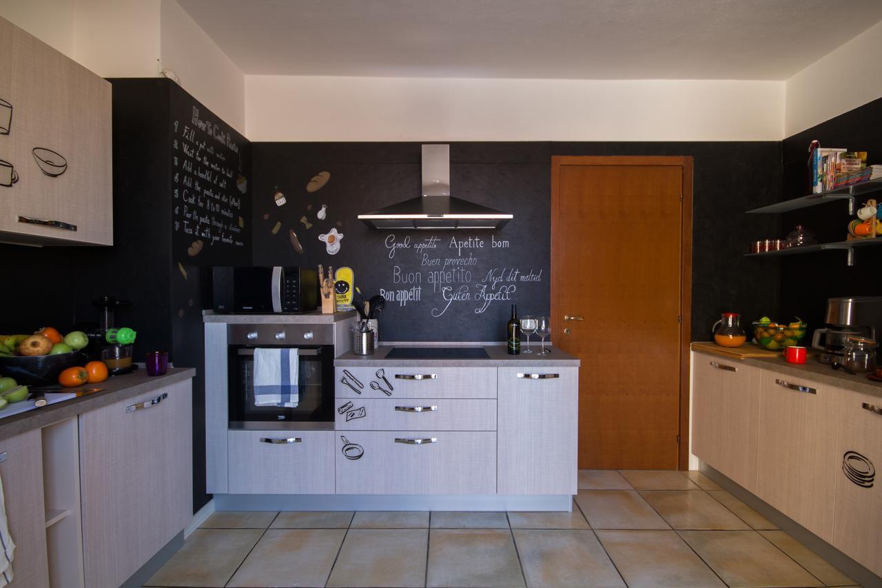 Hostel Sardinia กวาร์ตู ซานเตเลนา ภายนอก รูปภาพ
