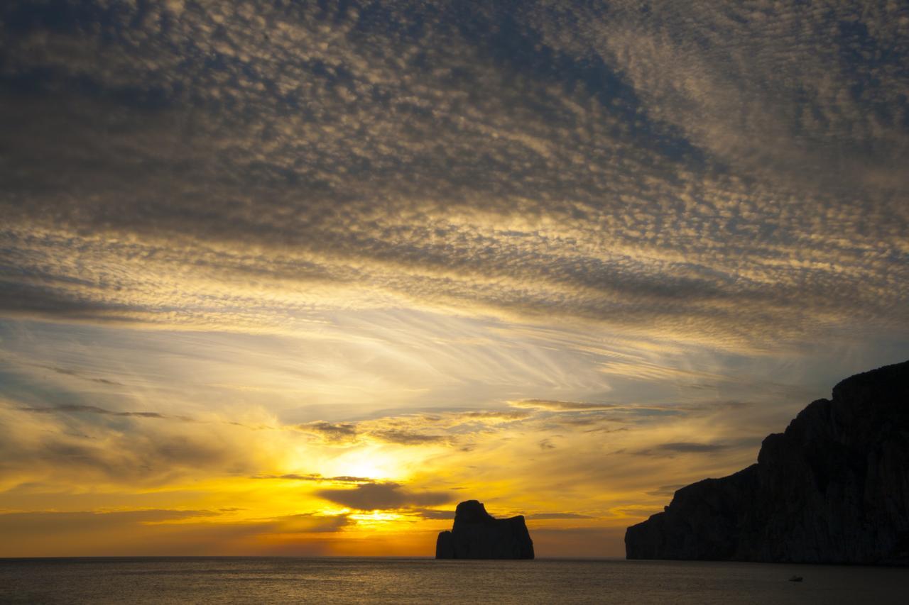 Hostel Sardinia กวาร์ตู ซานเตเลนา ภายนอก รูปภาพ
