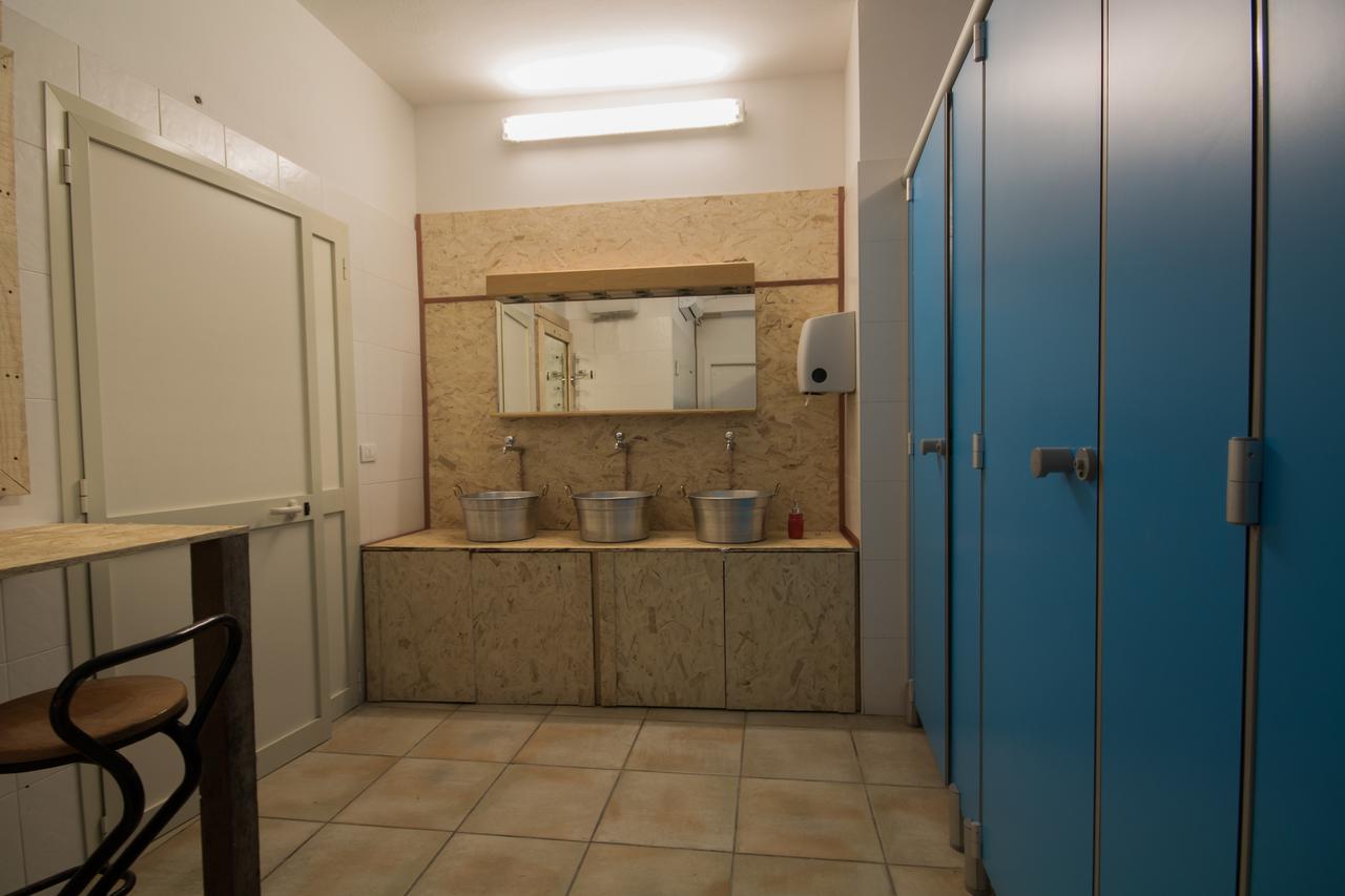 Hostel Sardinia กวาร์ตู ซานเตเลนา ภายนอก รูปภาพ