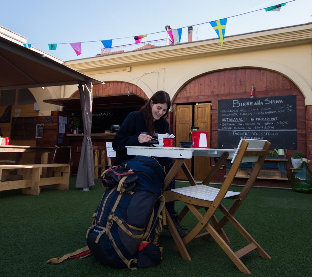 Hostel Sardinia กวาร์ตู ซานเตเลนา ภายนอก รูปภาพ
