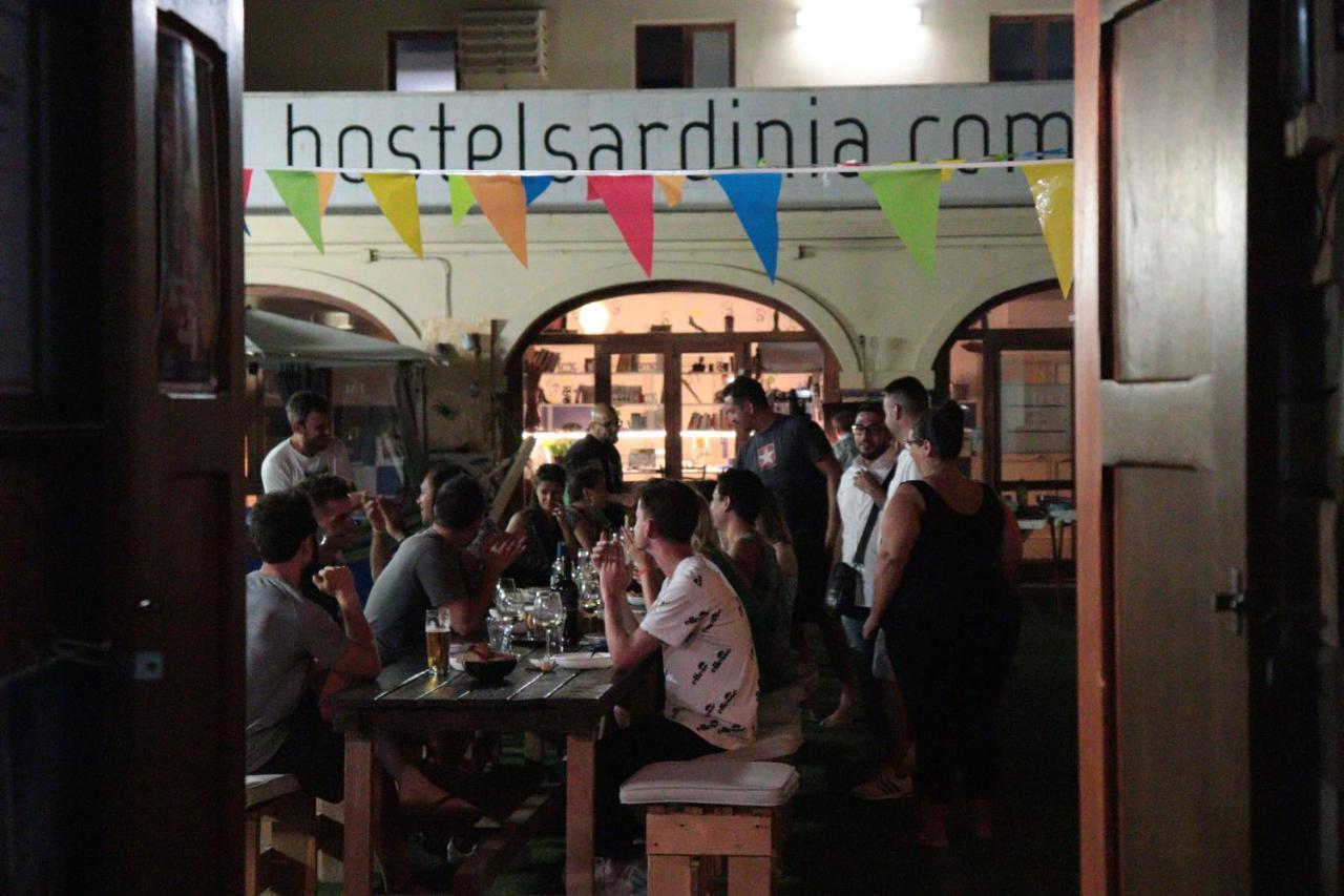 Hostel Sardinia กวาร์ตู ซานเตเลนา ภายนอก รูปภาพ